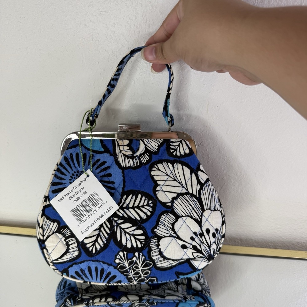 NEW VERA BRADLEY Blue Bayou Snap On kiss lock, Purse, Crossbody Removable Strap - Picture 4 of 16